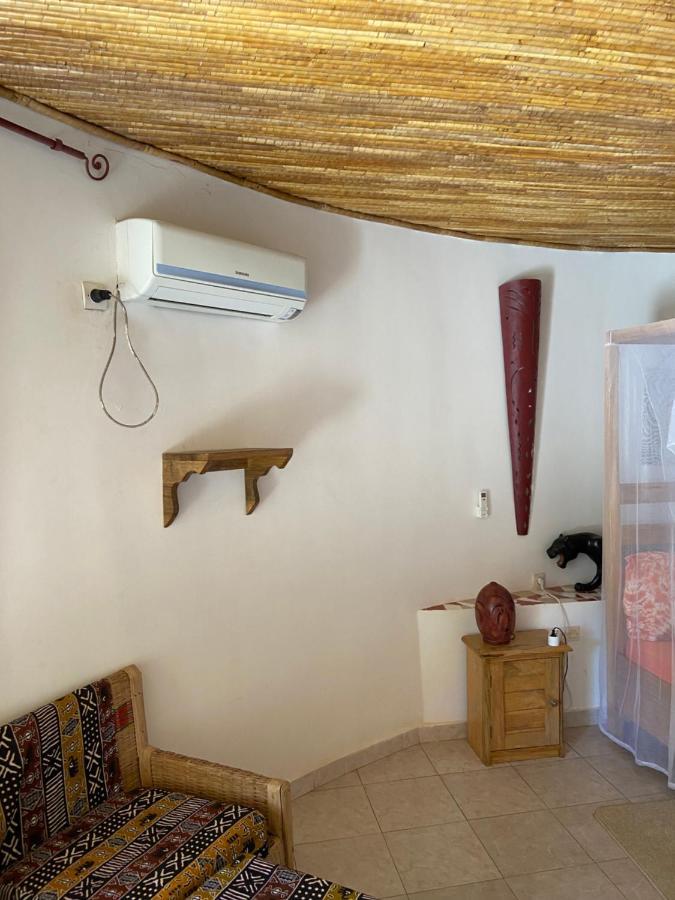 Keur Des Pecheurs Chez Ivan Ouoran Exterior foto
